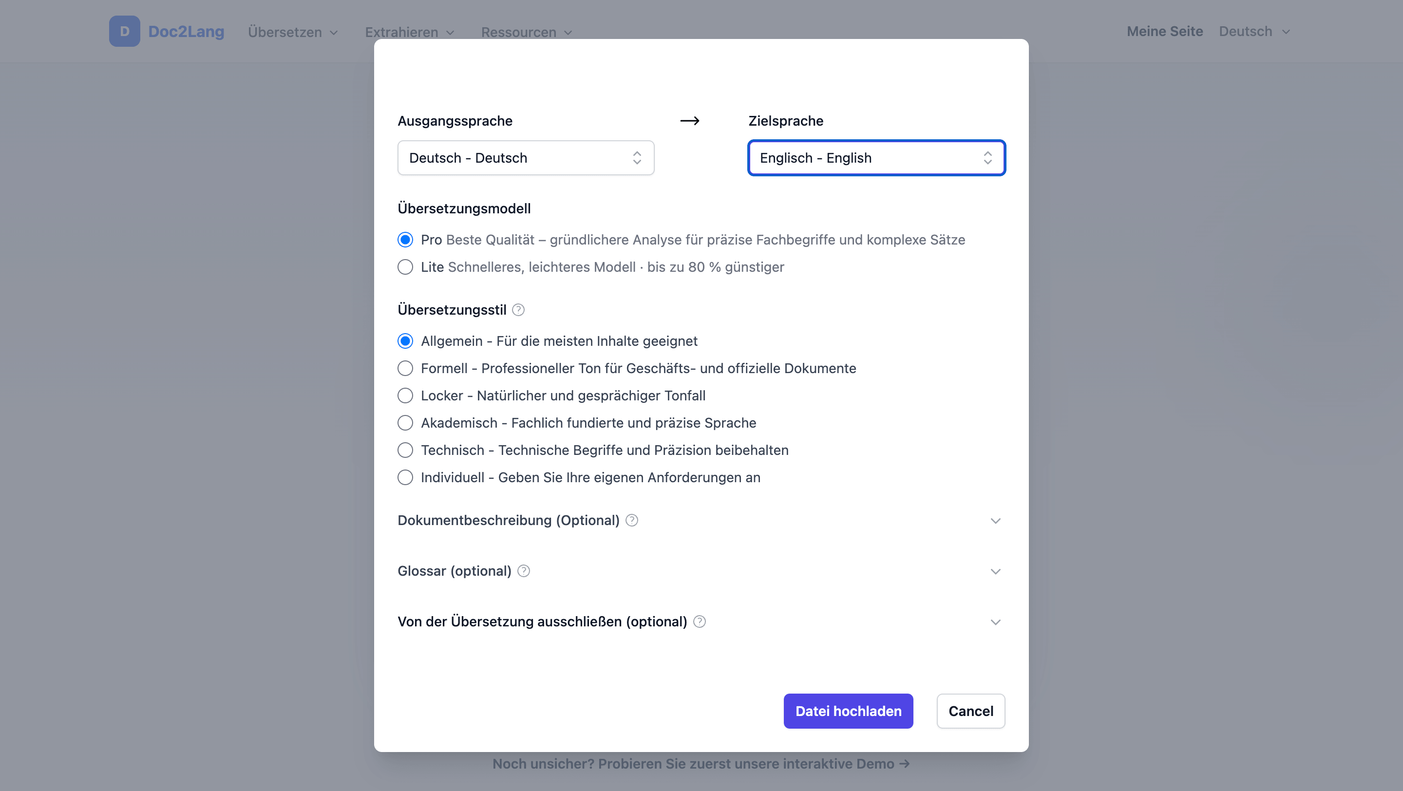 Der Upload-Dialog von Doc2Lang mit Deutsch als Ausgangs- und Englisch als Zielsprache, dazu die Modelle Pro und Lite, Übersetzungsstil und Glossar